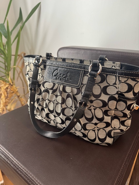 Coach Handbags - Coach East West Gallery signature